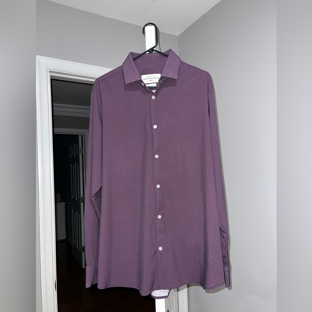 Mizzen + Main men’s performance fiber dress shirt. Size XL. Standard Fit